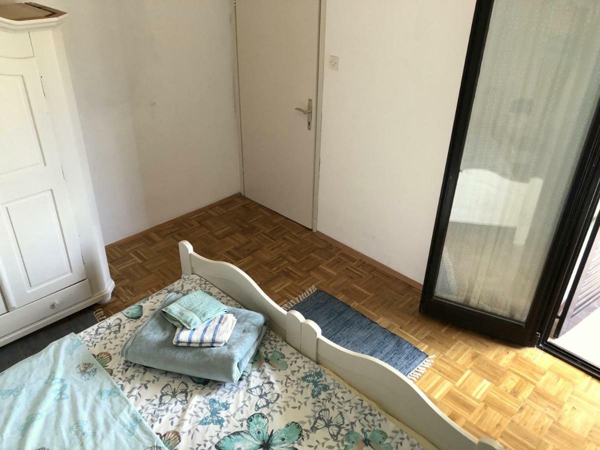 Guesthouse Vila Ruzmarin Ждрелац Экстерьер фото